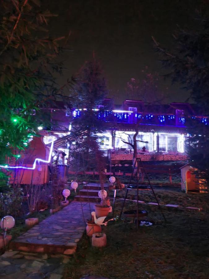 בראן Vila Muntii Bucegi & Spa מראה חיצוני תמונה
