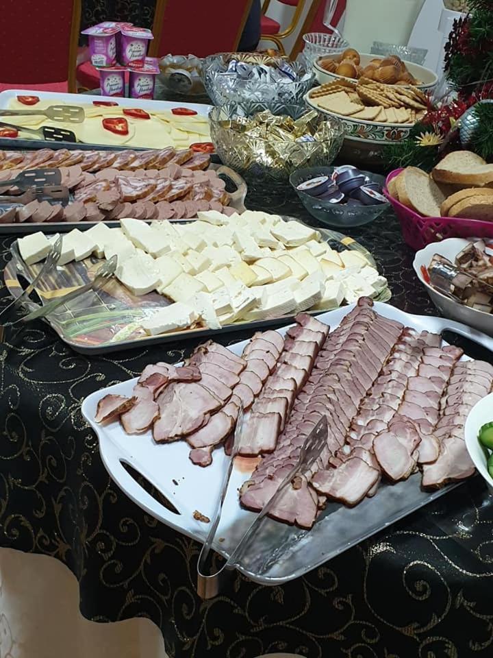 בראן Vila Muntii Bucegi & Spa מראה חיצוני תמונה